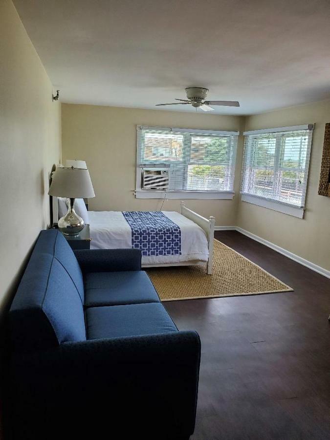 Clegg'S Hotel Ocean Beach Экстерьер фото